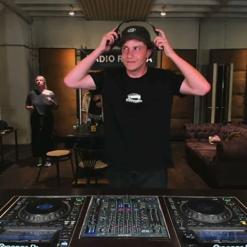 DJ Physical | Radio Rudina