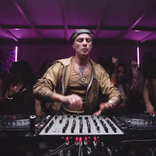 Lacchesi | Techno DJ Set | SECTION. | October 2025